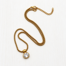 Round Sparkle Pendant Necklace