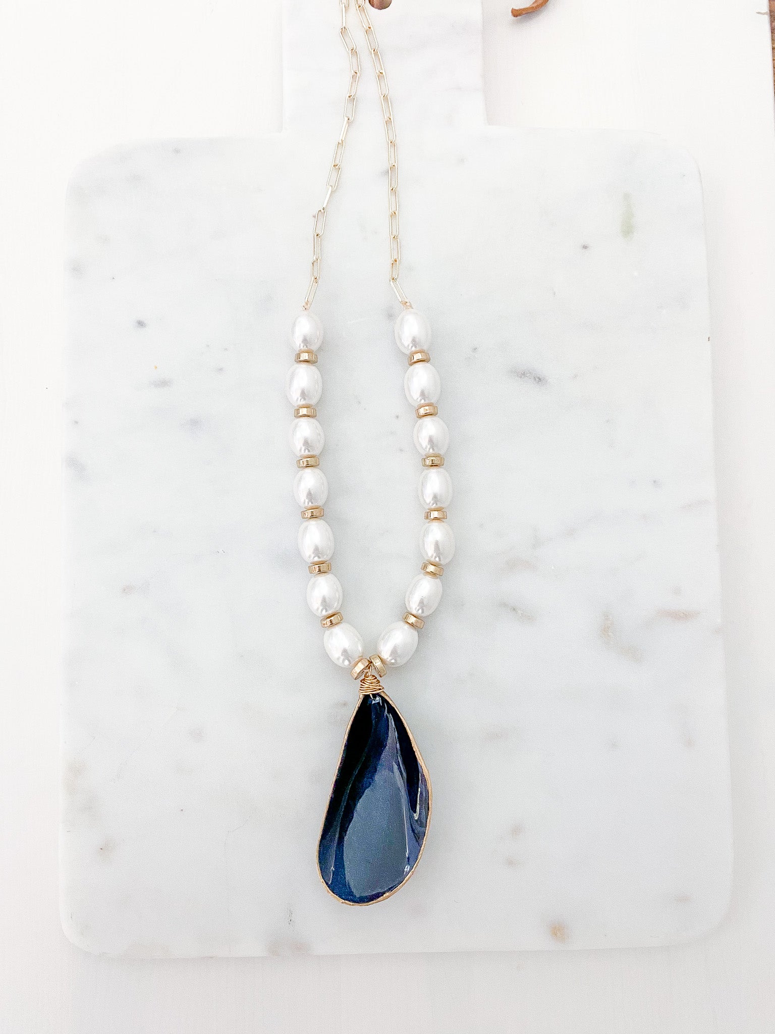 Pearl Parlor - Blue Necklace - Paparazzi Accessories – Bedazzle Me Pretty  Mobile Fashion Boutique