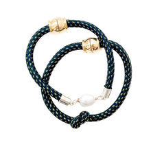 pearl girl bracelet - (black with gold)