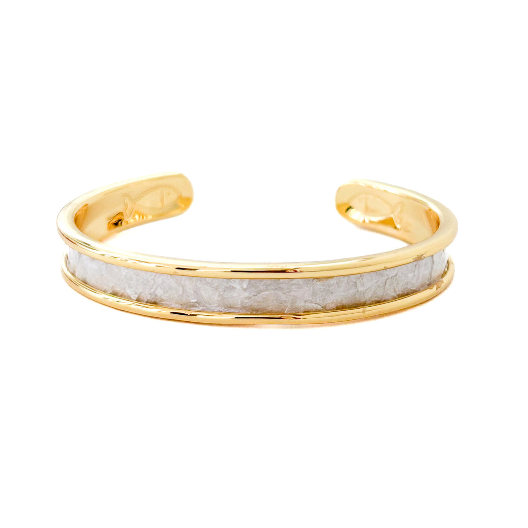 yacht hopper bangle {mother of pearl}- gold