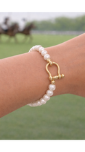 Horsebit Pearl Bracelet