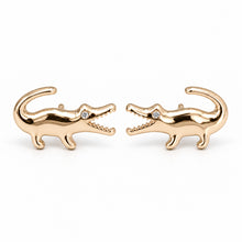 Alligator Studs