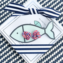 Americana knotted studs