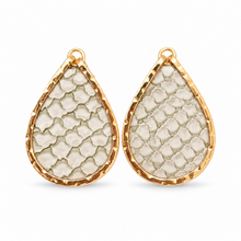 Cream Fishscale Schooner