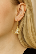 sparkle alligator dangles