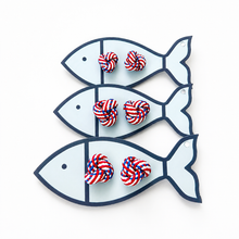 Americana knotted studs