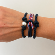 Mooring knot pearl bracelet- Navy Twist