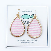 light pink seersucker mini schooner earrrings - gold