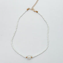 white beaded faux pearl necklace