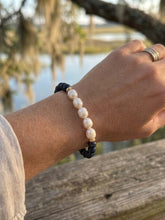 Navy Freshwater Pearl Stretch Bracelet