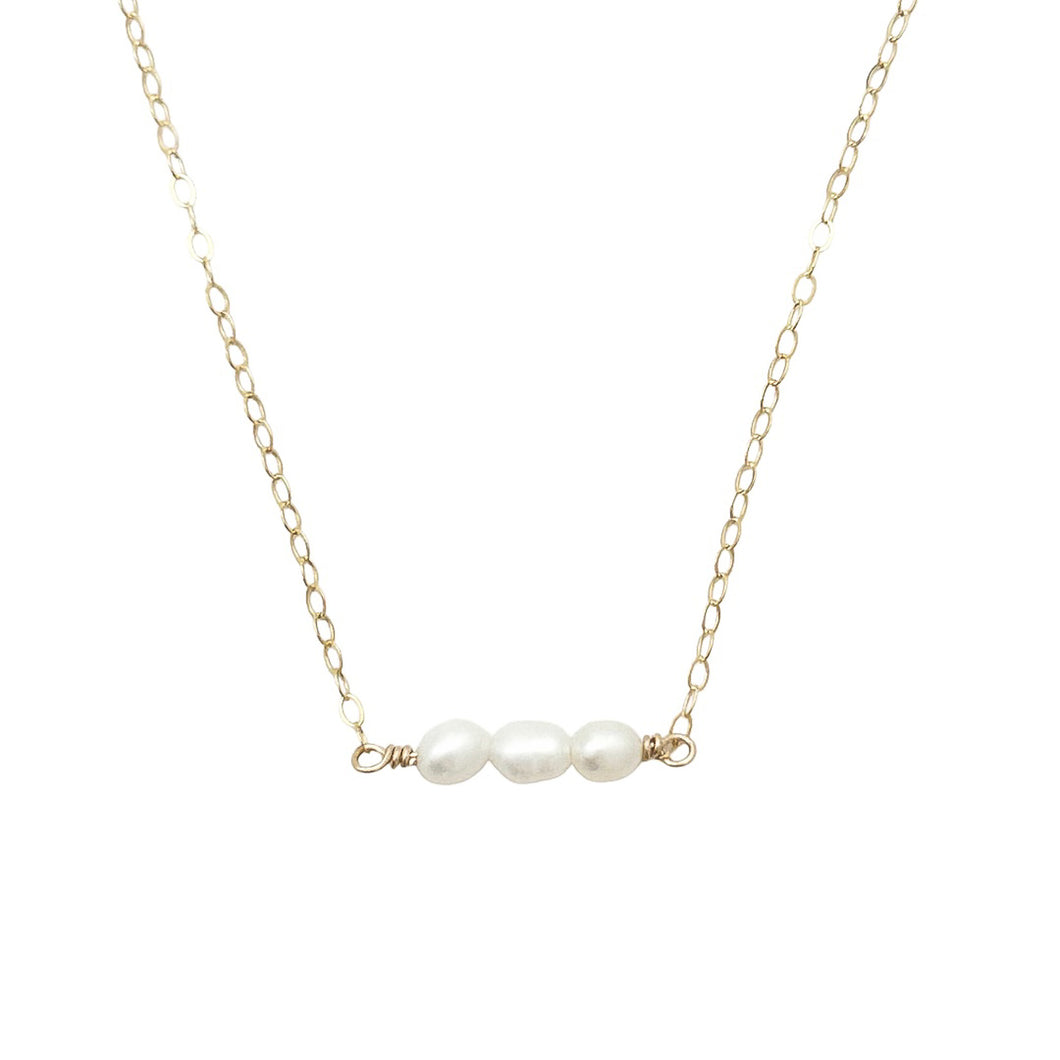 freshwater pearl (3) bead necklace