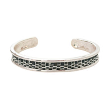 yacht hopper bangle {black links} -silver