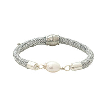 pearl girl bracelet {silver rope}