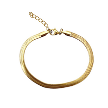 thick herringbone bracelet