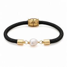Pearl Girl–black rope