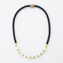 prepster dainty necklace- southern black