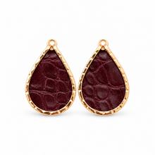 Burgundy Crocodile Embossed Mini Schooner
