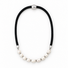 Prepster Dainty Necklace- southern black
