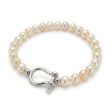 Horsebit Pearl Bracelet