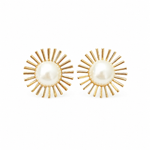 Deco Pearl Stud Earrings