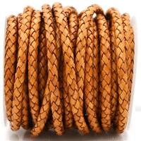 Pearl Girl–camel leather rope