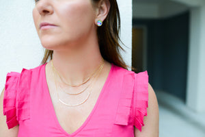 class-sea curve necklace
