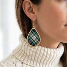 Gordon Plaid Schooner