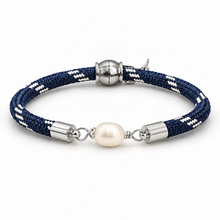 Pearl Girl–navy dash rope