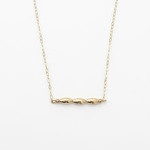 charleston rice bead necklace