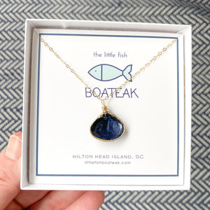 dainty clam shell necklace {navy}